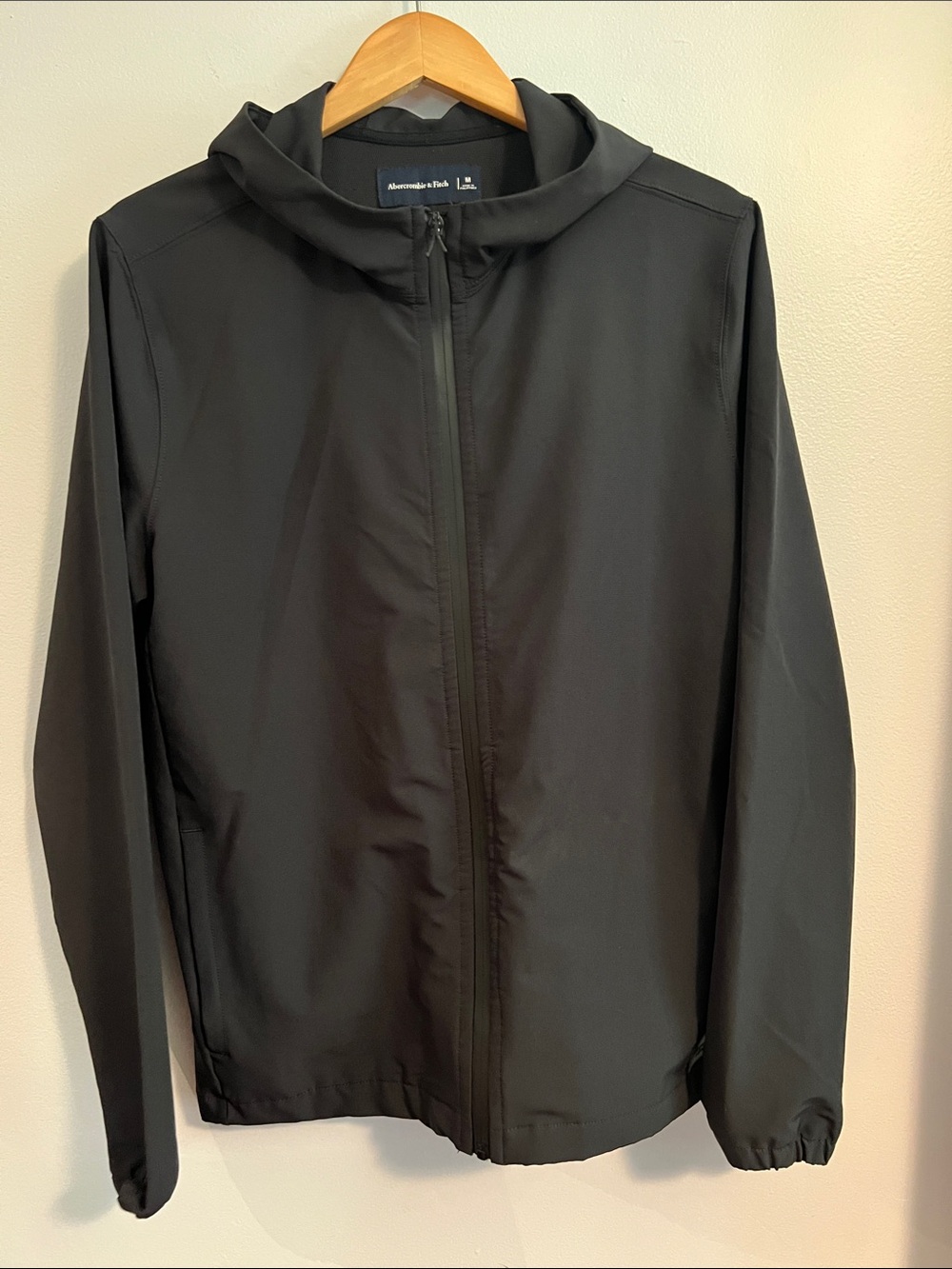 Abercrombie & Fitch Men's Black Hooded Windbreaker Jacket